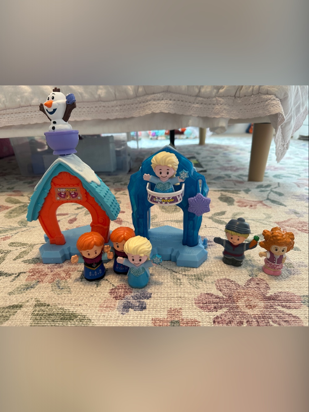 Disney Frozen little people
